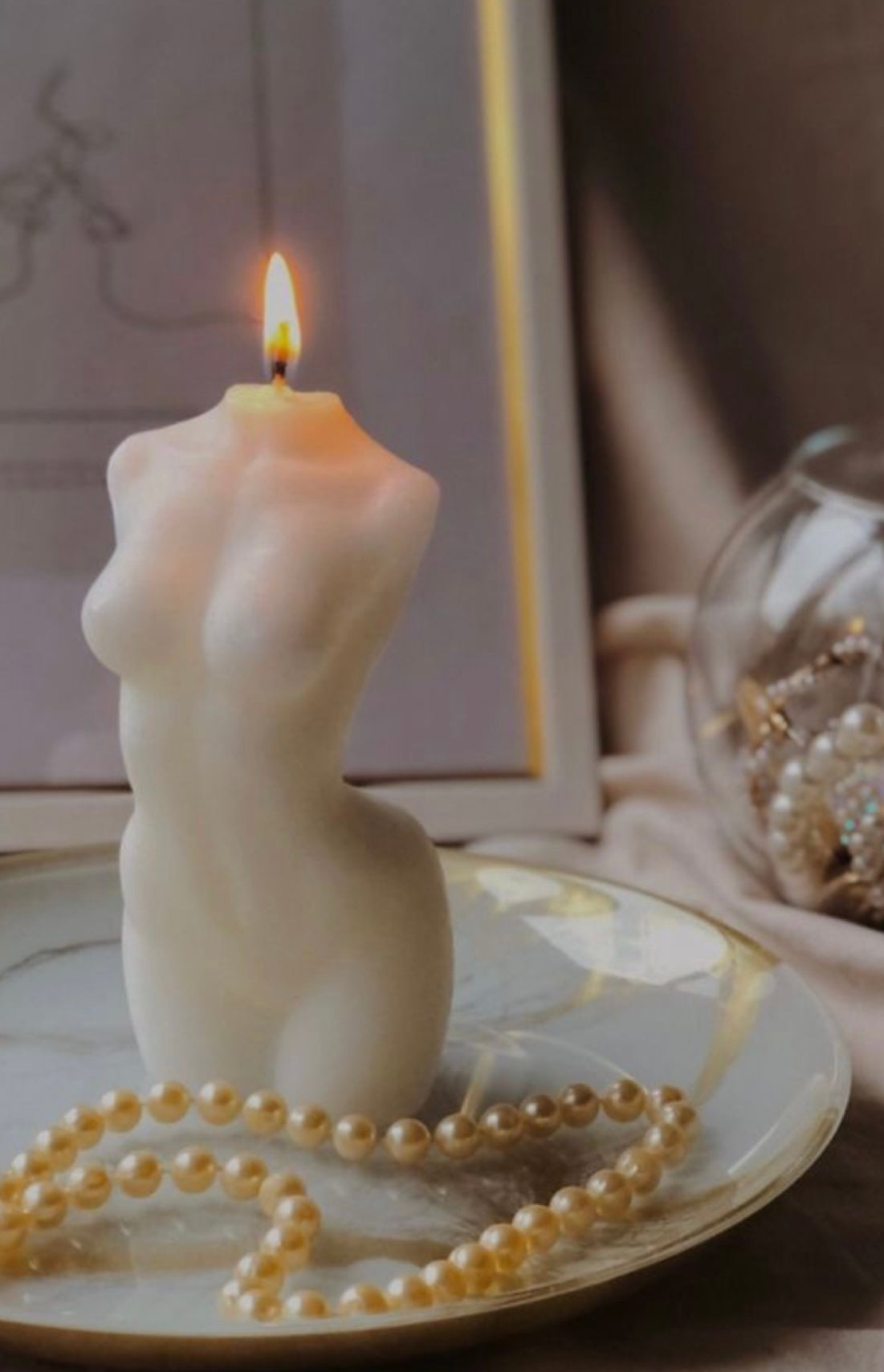 Bawdy sculpture candle