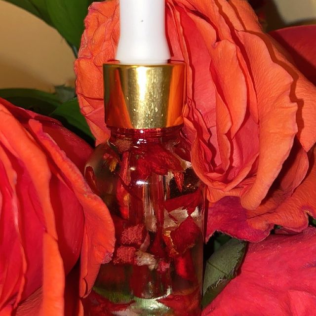 Liquid Lotus Intimacy Oil